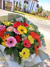 Букет цветов из:  Герберы #REPLACE_PRED# Шимске