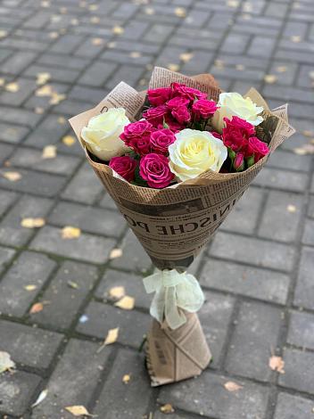 Букет цветов из: Розы в Шимске